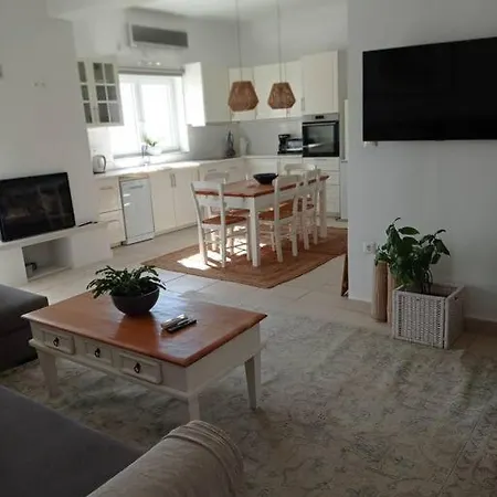Apartman Scopas Párosz